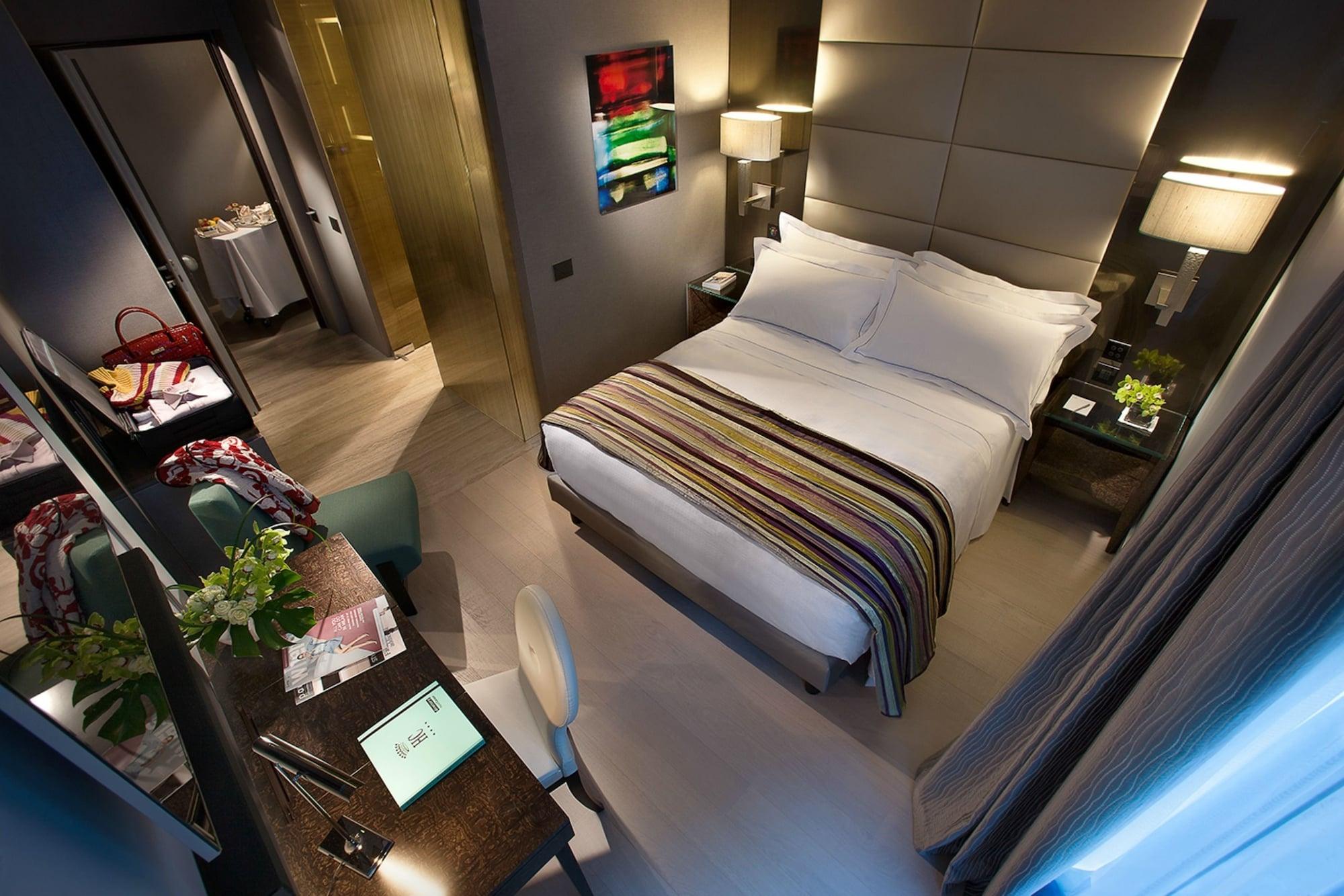 Hotel Cavour Milano Esterno foto